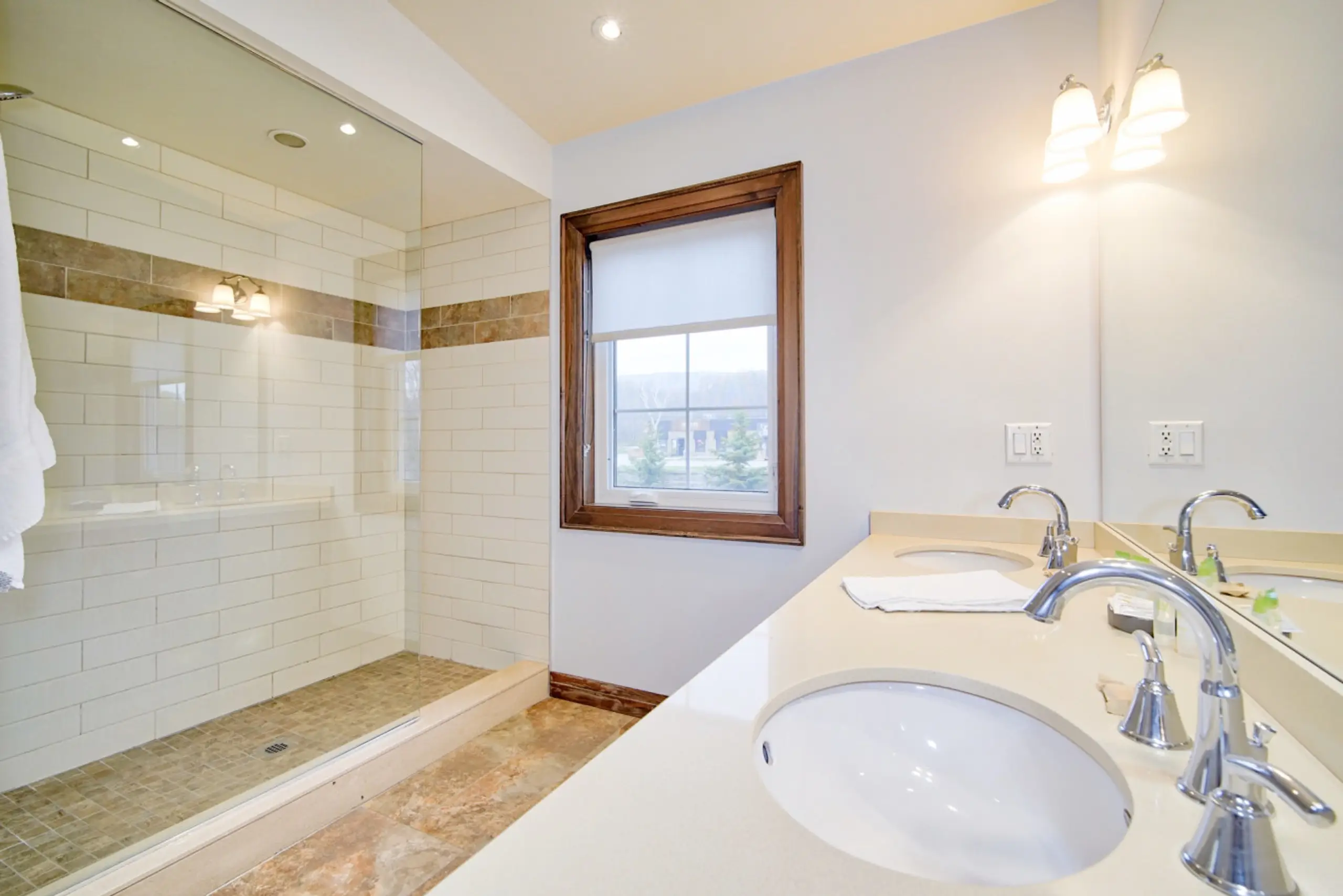 The Aqua Villa vacation rental photo 22 - Blue Mountain chalet