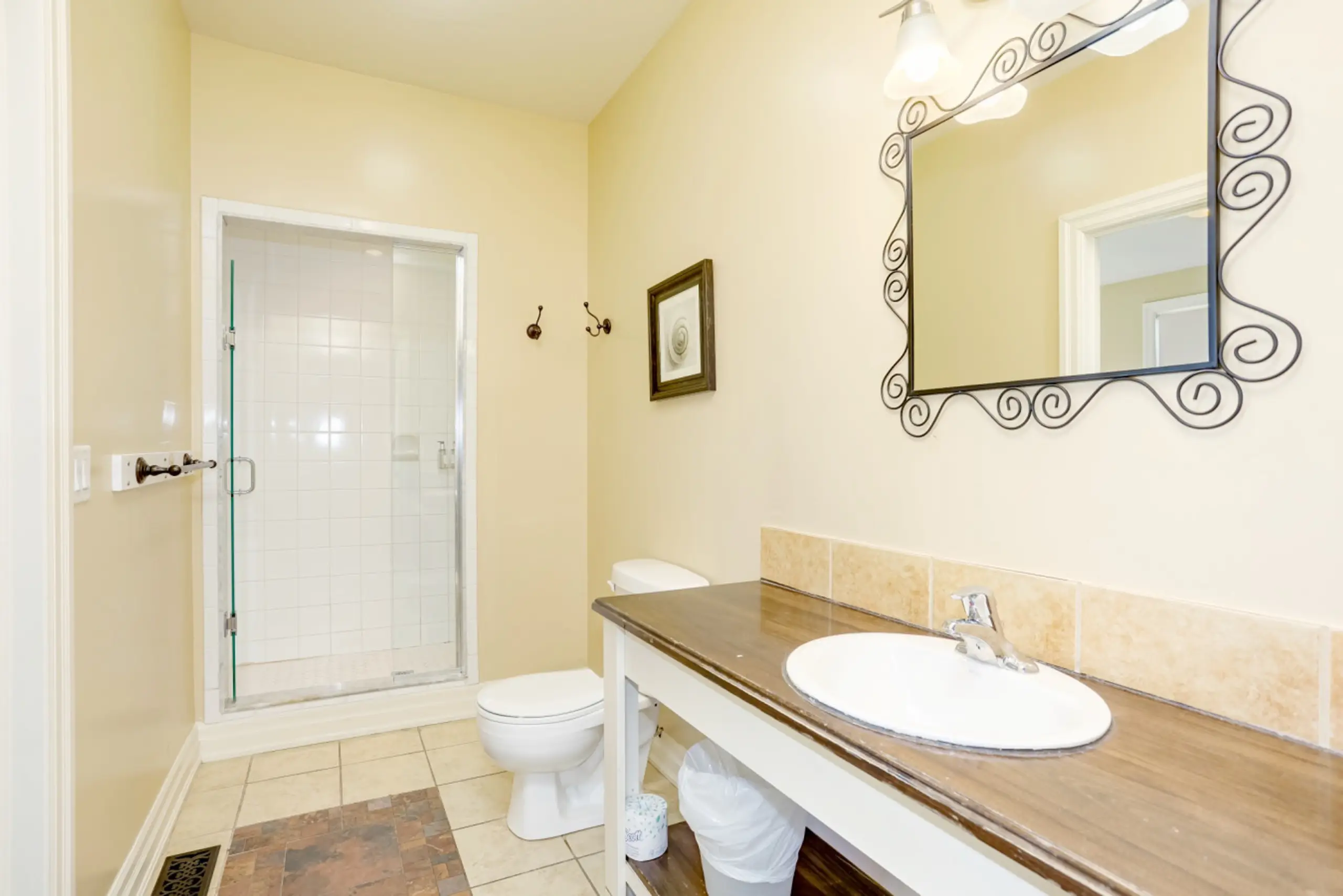 The Corona vacation rental photo 29 - Blue Mountain chalet