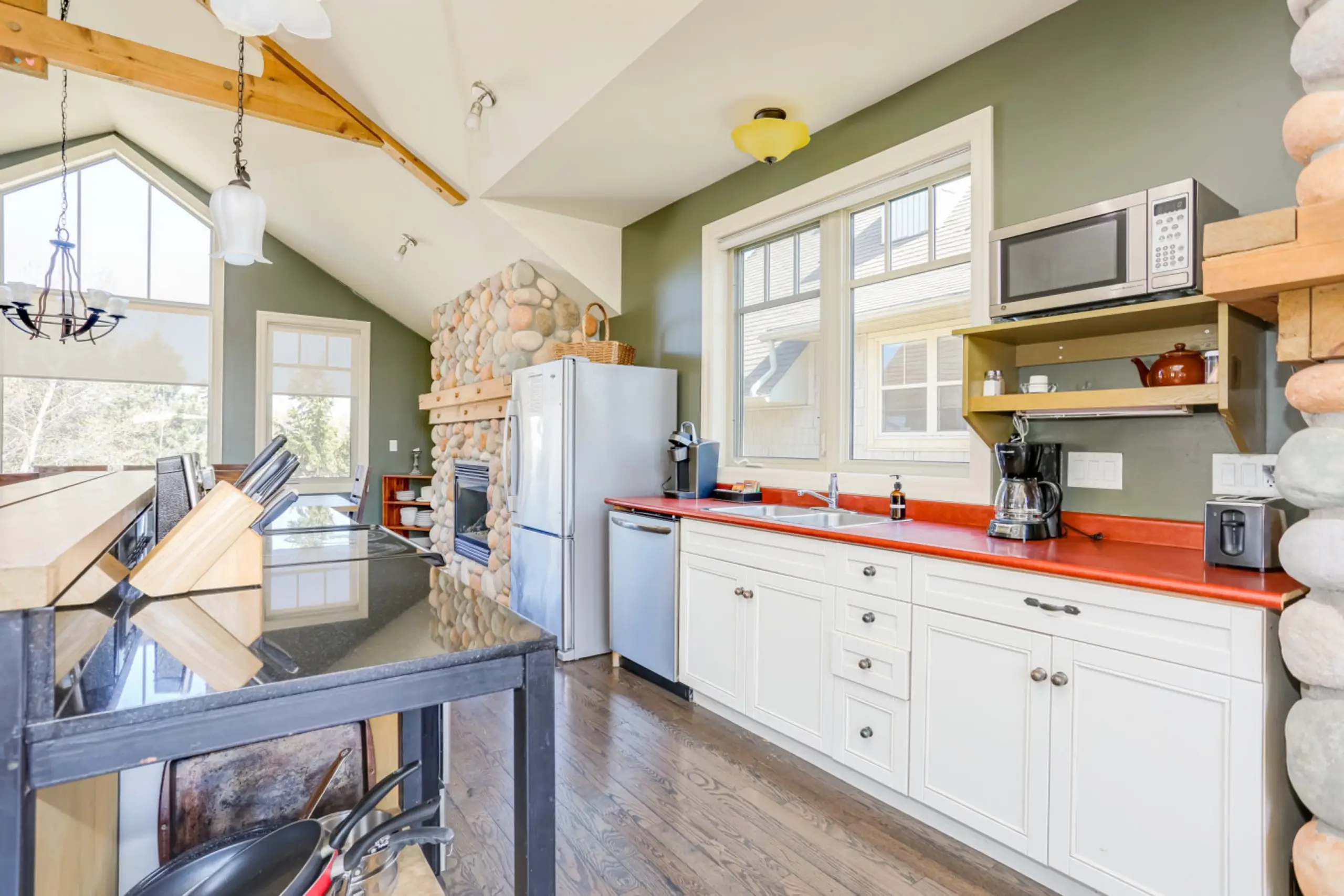 The Corona vacation rental photo 17 - Blue Mountain chalet