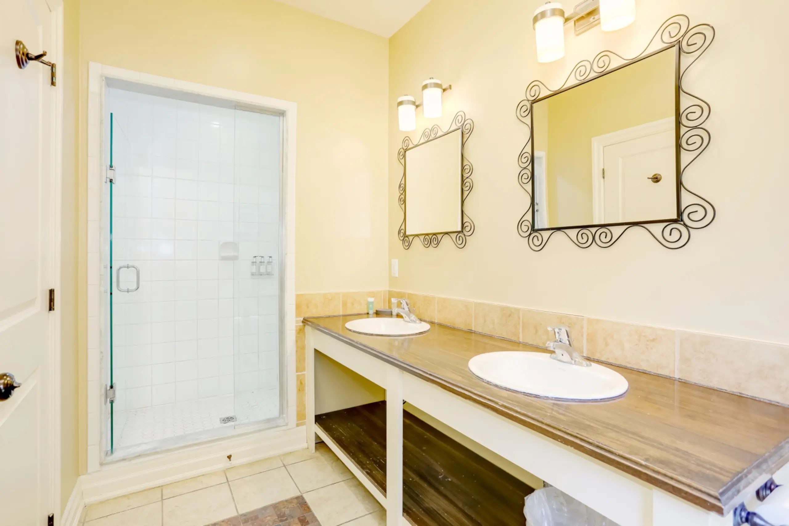 The Corona vacation rental photo 30 - Blue Mountain chalet