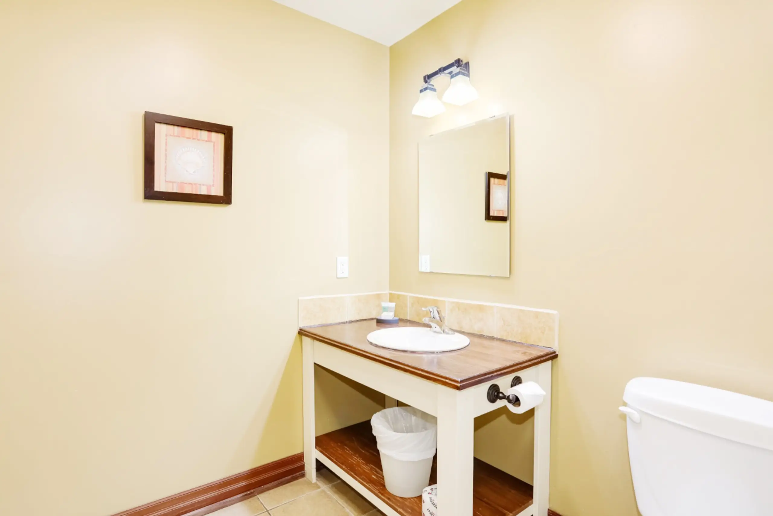 The Luna vacation rental photo 24 - Blue Mountain chalet