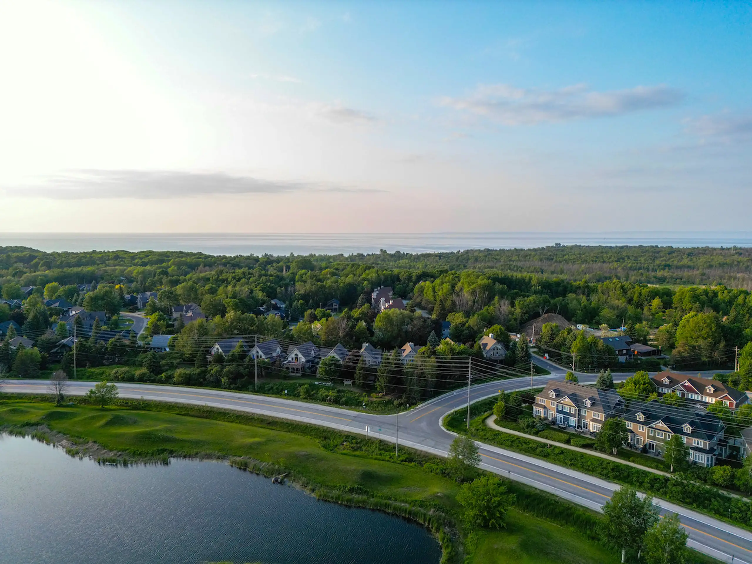 The Omega vacation rental photo 3 - Blue Mountain chalet