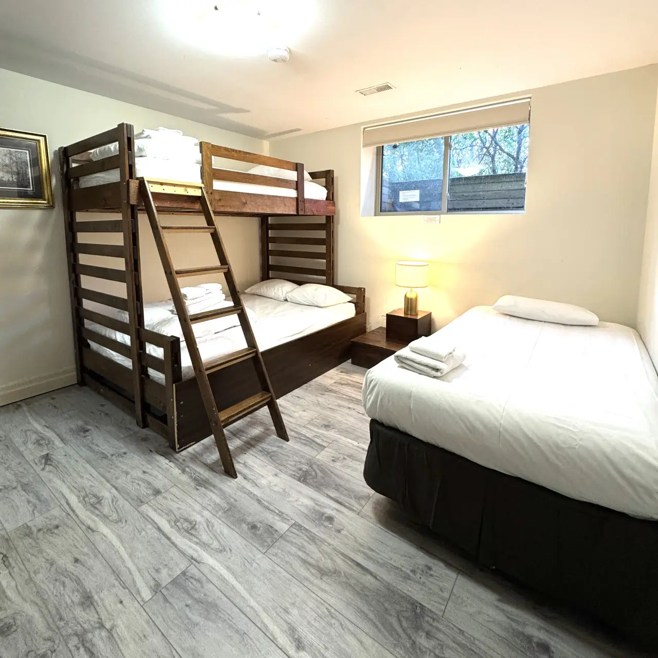 The Prima vacation rental photo 21 - Blue Mountain chalet