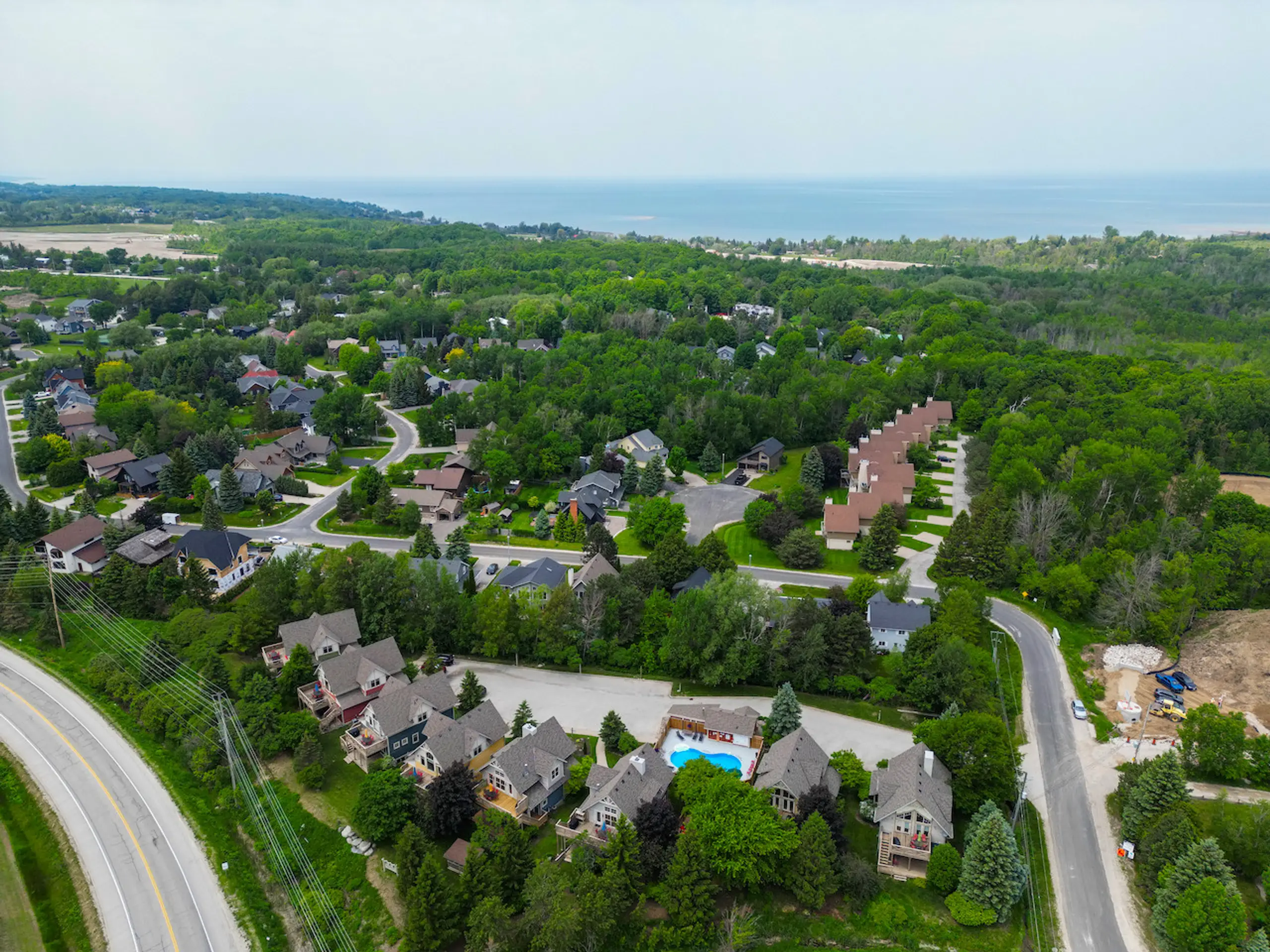 The Prima vacation rental photo 6 - Blue Mountain chalet